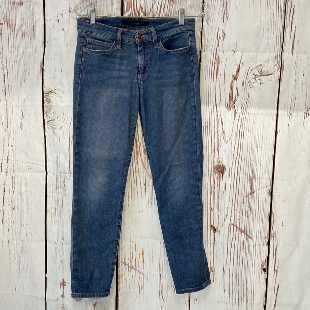Joe’s Light Wash Skinny Jeans
